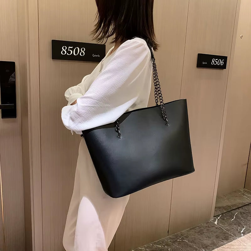 Luxury Designer PU Leather Shoulder Bags for Women Chain Large Capacity Handbags Travel Hand Bag Female Big Tote Bags Bolso