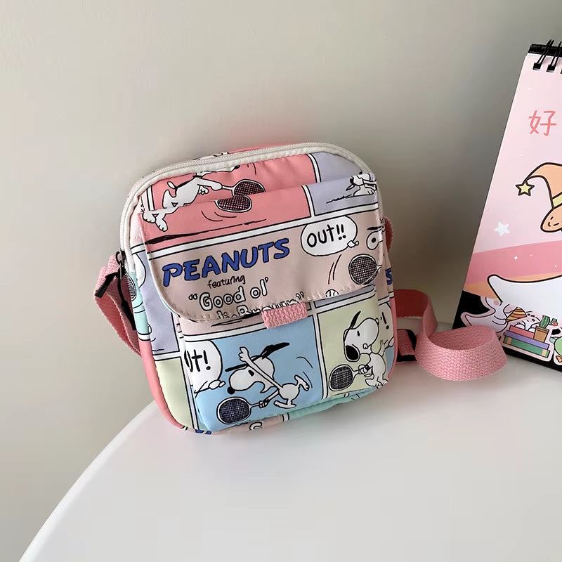 Cartoon Cute Snoopy Woman Shoulder Bag Girl Snoopy Pattern Nylon Crossbody Bag Large Capacity Lipstick Coin Storage Shoulder Bag