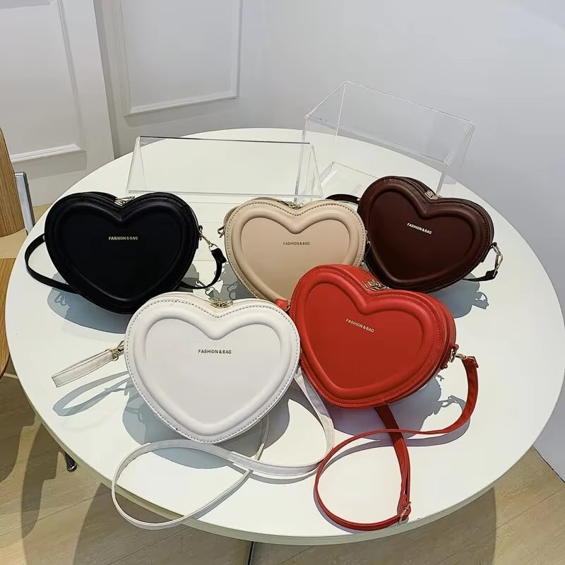 Hot Sale Heart Shape Crossbody Bags for Women Solid Pu Leather Shoulder Bags Fashion Handbags