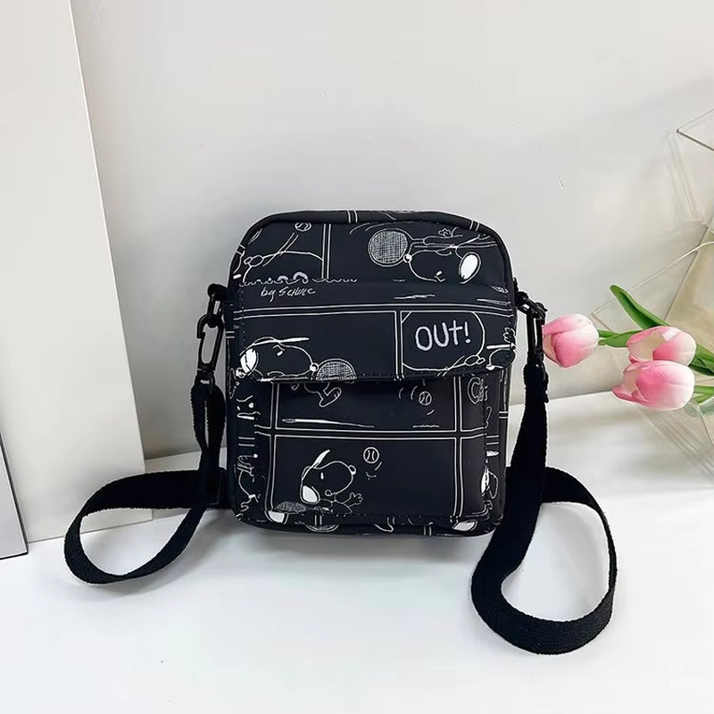 Cartoon Cute Snoopy Woman Shoulder Bag Girl Snoopy Pattern Nylon Crossbody Bag Large Capacity Lipstick Coin Storage Shoulder Bag