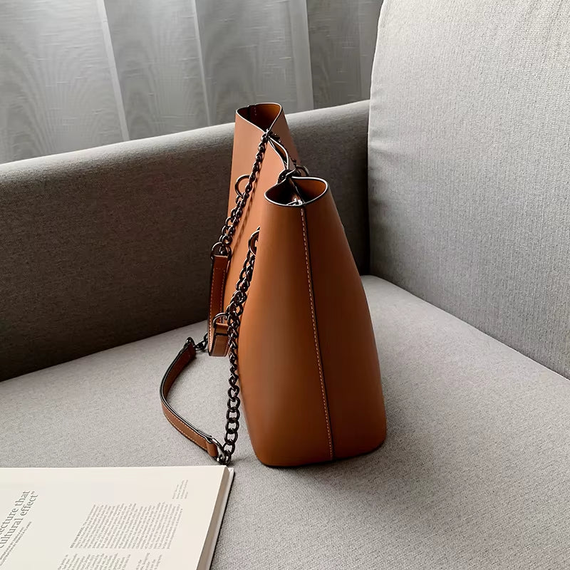 Luxury Designer PU Leather Shoulder Bags for Women Chain Large Capacity Handbags Travel Hand Bag Female Big Tote Bags Bolso