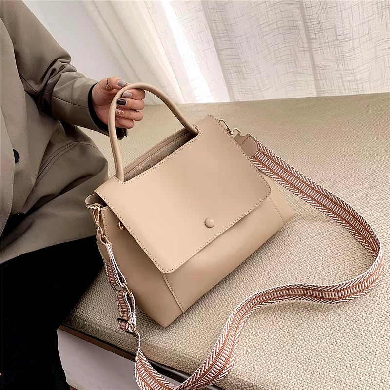 Ladies Casual Big Bags 2022 New Style Ladies Bags Fashion Handbags Solid Color Leather Ladies Bags Designer Style Women'S Bags